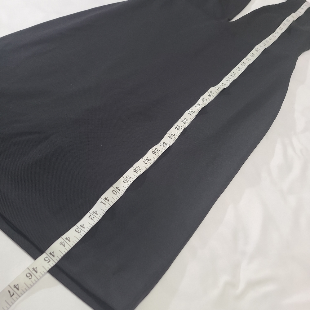 AQ/AQ Deep Plunge Backless Black Dress NWT‎ Size 12 - Picture 9 of 15